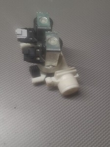 Waschmaschine INDESIT IWC91482ECO Einlassventil geprüft