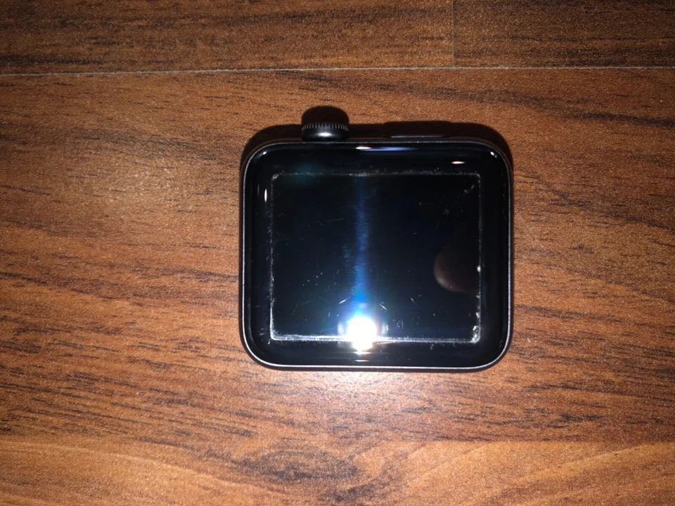 apple watch serie 3 42mm GPS Schwarz - Bild 2 von 4