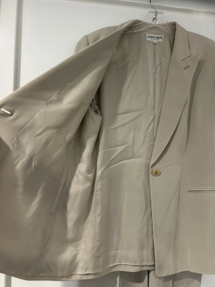 Traje de mujer WOW 3 Giorgio Armani Le Collezioni 3 piezas talla 14 mezcla de seda desnudo Foto 4 de 4