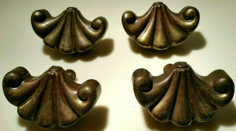 LOT 4 Vintage Lyster L1218 Drawer Pull Handle Ornate Scroll Antique Brass 2.75"