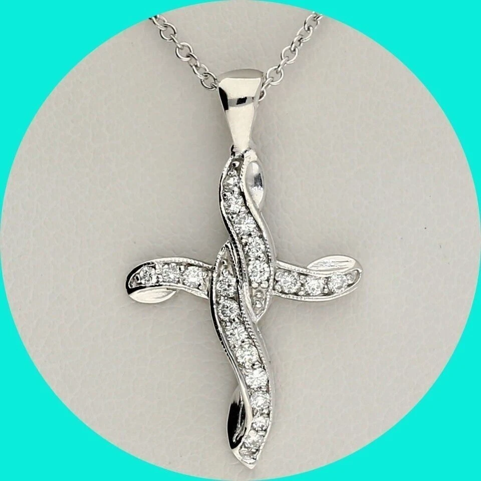 Colgante de cruz de diamantes simulados de corte redondo de 2 quilates para mujer enchapado en oro blanco de 14 quilates Foto 4 de 4