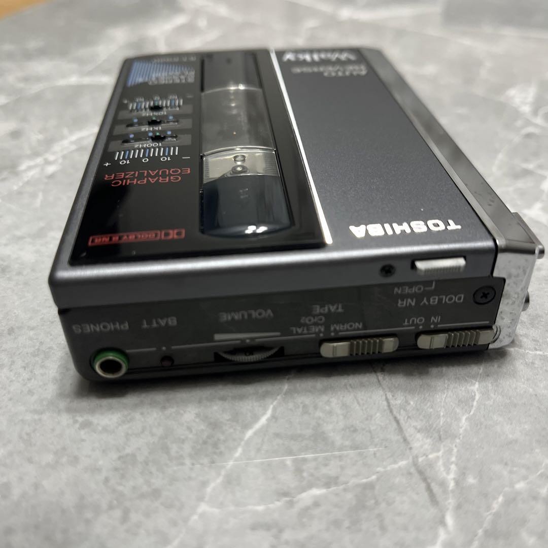 TOSHIBA カセットWALKMAN Walky ラジオ付 昭和 Yahoo!オークション -「東芝ラジオ」(カセットプレーヤー