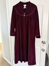 Vintage Vanity Fair Full Length Robe Nightgown Burgundy Ref