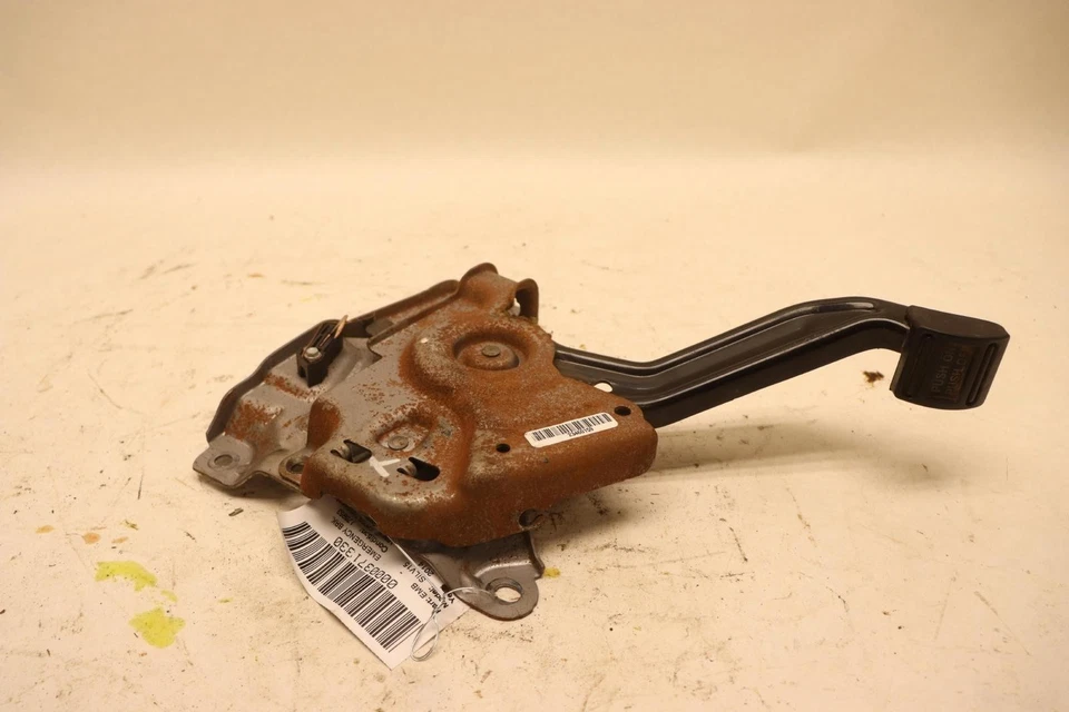 Chevy Silverado 1500 2014-2018 parada de estacionamiento emergencia freno pedal palanca OEM Foto 2 de 4