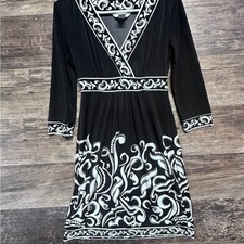 White House Black Market Black and White Long Sleeve Sheath Dress Size 00