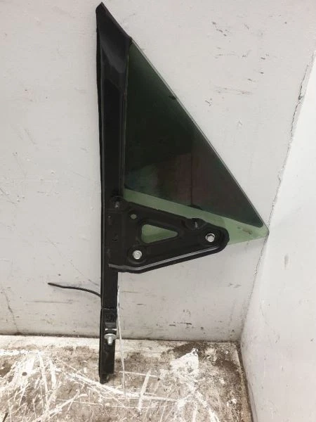 Vidrio de ventilación de la puerta delantera izquierda del conductor para Subaru BR-Z 13-17 Foto 2 de 4