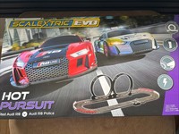 Scalextric Evo Hot Pursuit