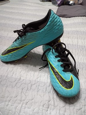 Nike Hyperveno womens soccer cleats size 7