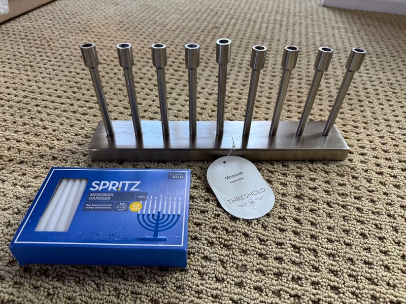 NEW Menorah Silver Metal Hanukkah Threshold Candle Holder & candles