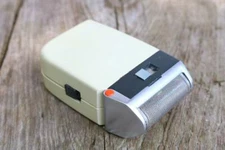 Vintage Old Braun Razor AS IS for parts repair used non working YD