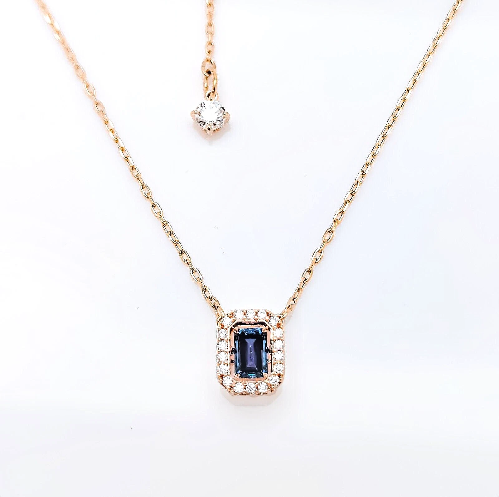 New in Gift Box SWAROVSKI 5639751 Rose G Crystal Millenia Pendant Necklace