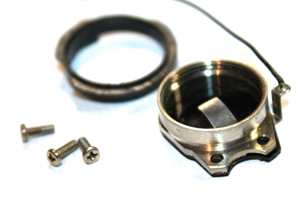 Minolta Serie SRT Caja Batería con Tornillos y Escudo, Repuestos Cámara Foto 2 de 4