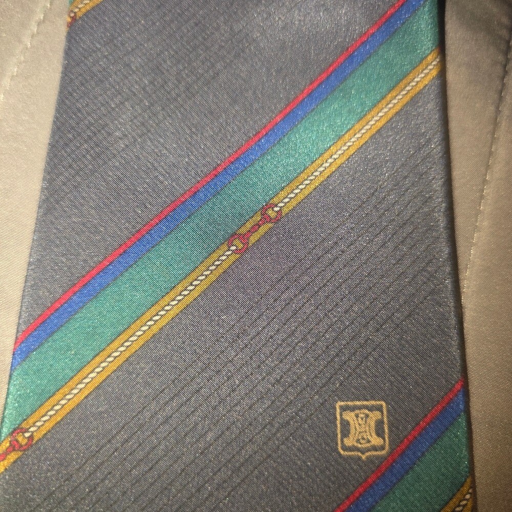 Picture 9 of 11