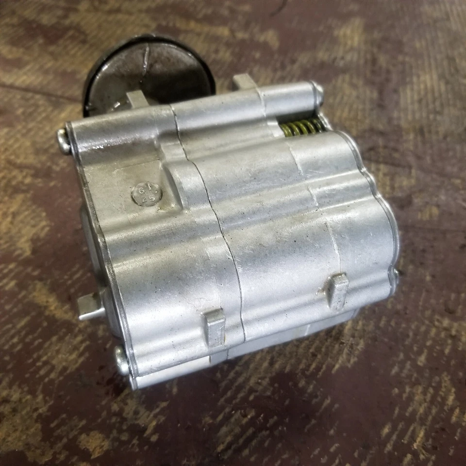 Yamaha Stratoliner XV1900 2007 06-13 motor bomba de aceite filtro filtro Foto 3 de 4