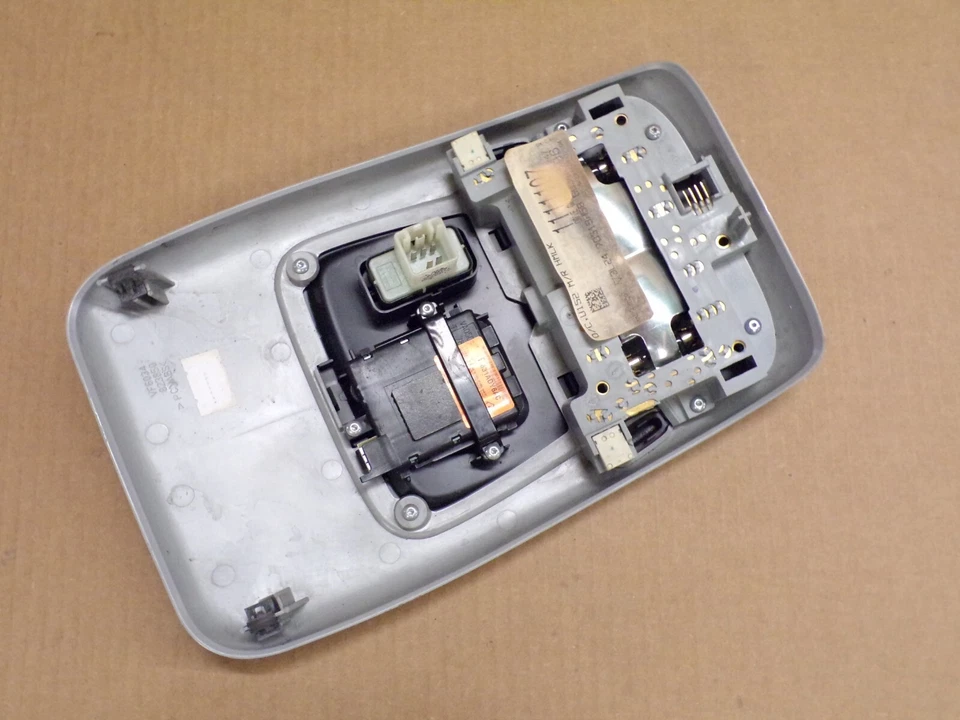 2004 Ford Explorer mapa luz 2002-2005 - Imagem 4 de 4