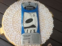 Reliance Eagle Grip Gold Line 2000 Golf Glove. Genuine Deer. Medium, Left. Reliance Eagle Grip Gold Line 2000 Golf Glove. Genuine Deer. Medium, Left.