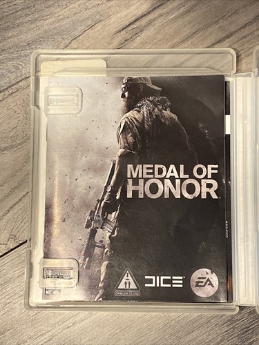Medal of Honor -- Limited Edition (Sony PlayStation 3, 2010) - Picture 3 of 4