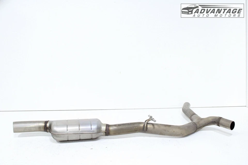 Mercedes-Benz E300 W213 2017-2019 2,0 L escape resonador tubo silenciador medio OEM Foto 2 de 4