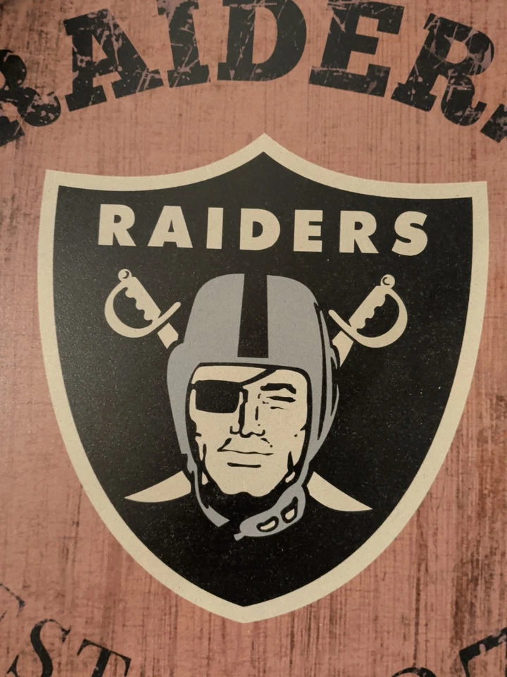 NFL Las Vegas Raiders Barril Top Establecido Letrero 15" de Diámetro Foto 3 de 4
