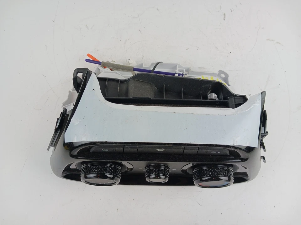 Unidad de control de temperatura 16 17 18 19 20 21 22 Honda HR-V fabricante de equipos originales Foto 3 de 4