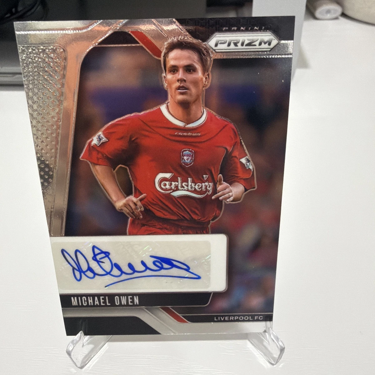 Michael Owen Autographed Soccer Sports Trading Cards & Accessories