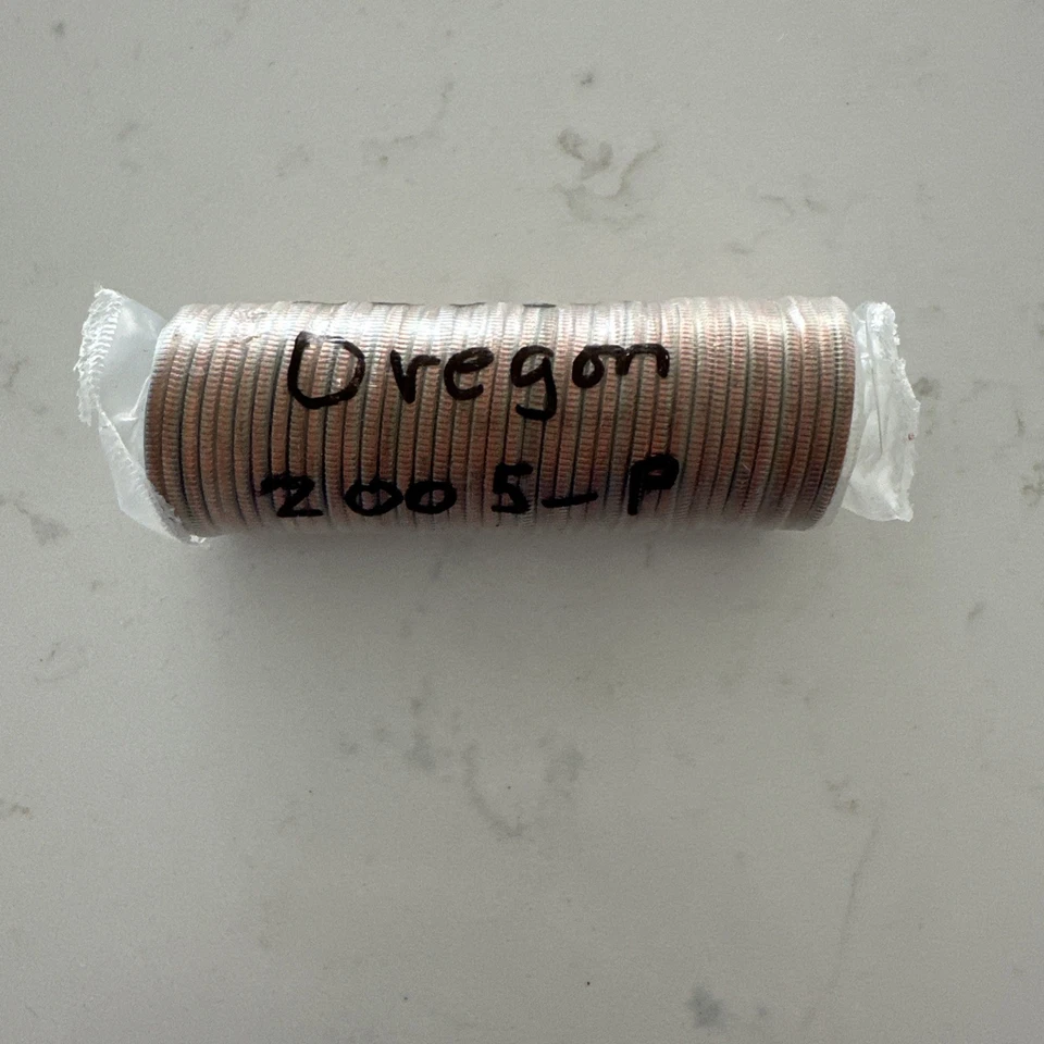 2005 US Mint Oregon State Quarter D & P, (2) $10 Rolls, Unopened - Image 3 of 3