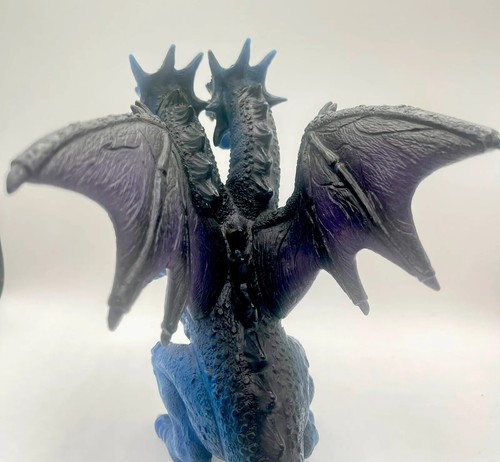 2015 Toys R Us Maidenhead Two-Headed Dragon Winged Blue Soft Rubber 17 inch - Picture 13 of 19