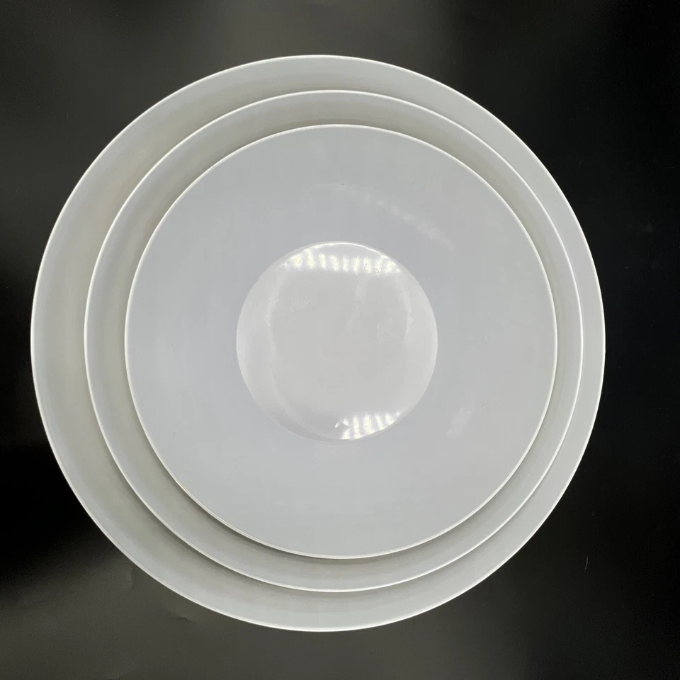 Cuencos para servir cumpleaños de 9" 10" 11" 3 Temptations de melamina a lunares Foto 3 de 4