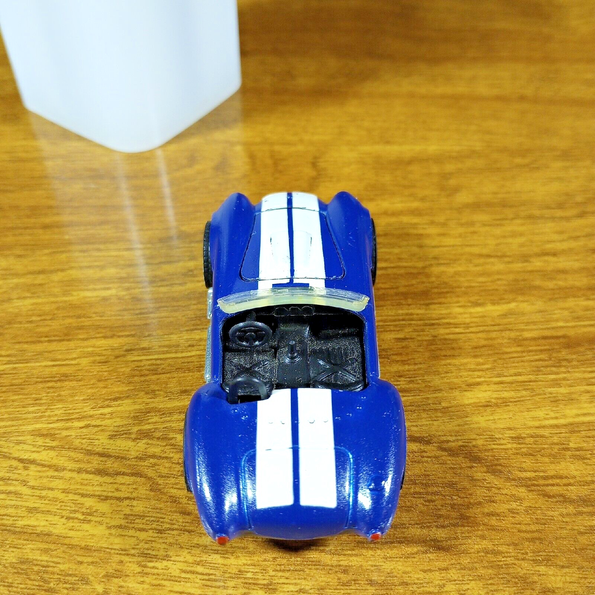 旧いHot Wheels CLASSIC COBRA Real Riders s-l400.jpg