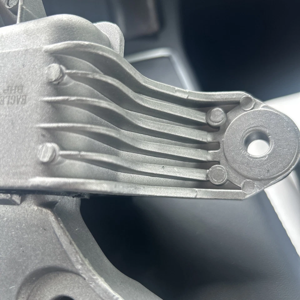 Крепление двигателя для CHEVROLET CRUZE(J300) 10-, 13248551,13284551,13284551 - Изображение 4 из 4