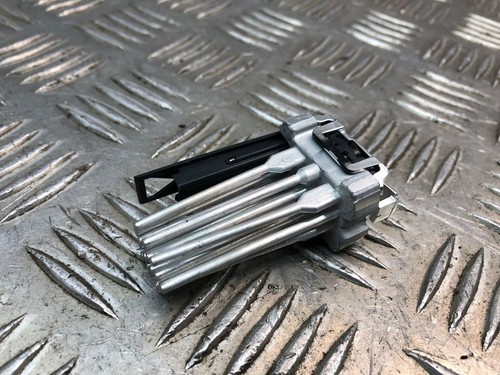 Audi A8 S8 D4 4H 2012 Benzin LED-Tagfahrscheinwerfer 17241400 273kW ATV37307