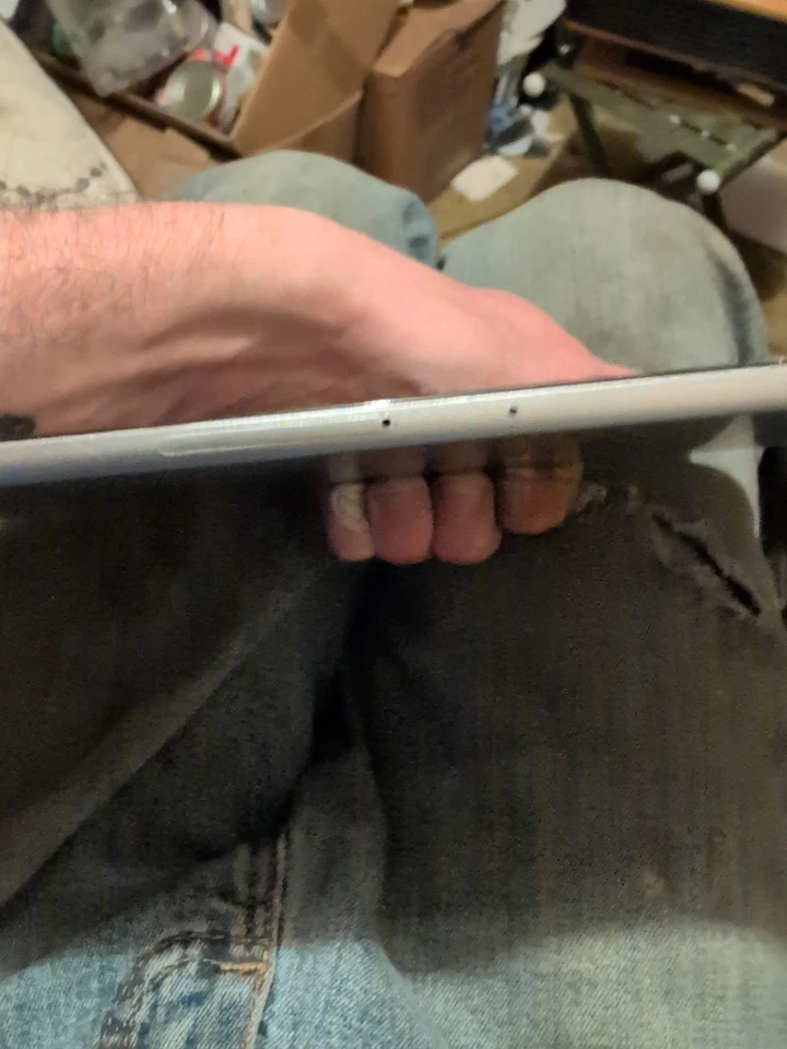 Tablet Android 9,5 pulgadas de alto 6,5 pulgadas de ancho Foto 4 de 4