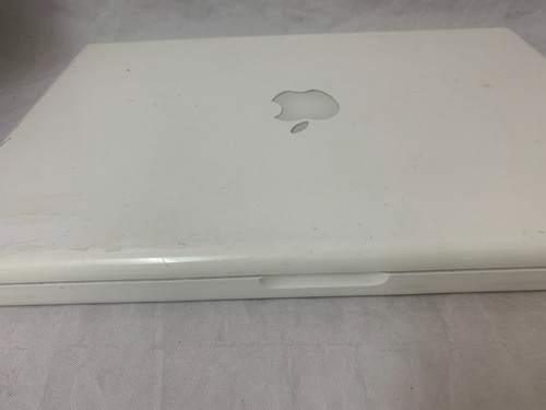 Apple Macbook Pro 13" Early 2008 White A1181 4,1 Intel Core 2 Duo 2.4ghz 2GB 80 - Afbeelding 3 van 14