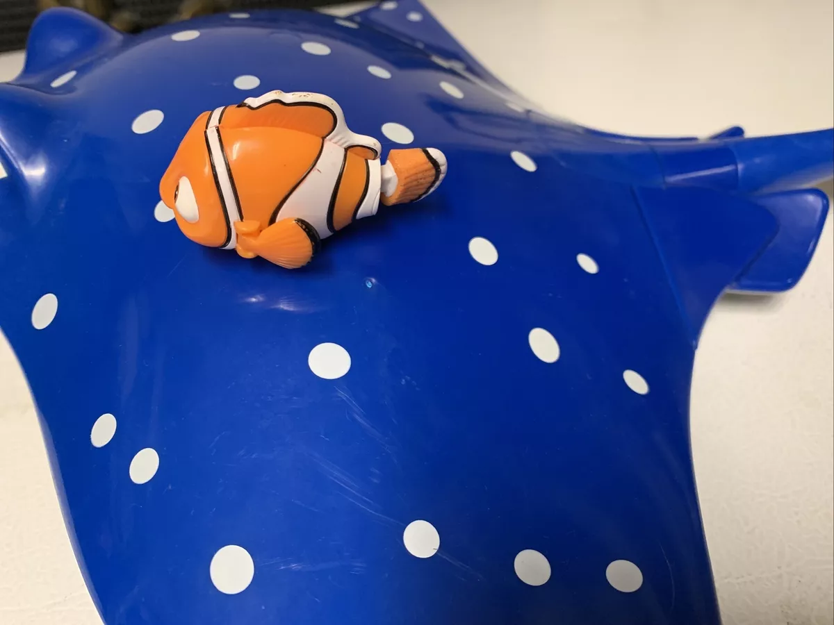 Finding nemo cheap stingray toy