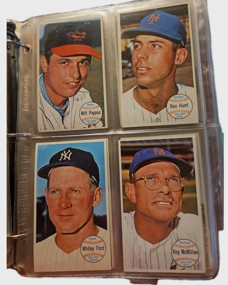 1964 Topps Giants Complete Set Of 60 W/3 Signed Cards In Plastic 4 Card Sheets  - Image 4 of 4