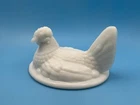 Westmoreland vintage White Milk Glass Hen On Nest TOP ONLY