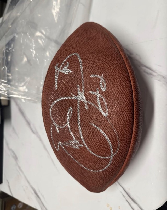 Emmitt Smith Signed official nfl ball - Dallas Cowboys. JSA 