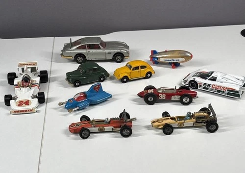 Job Lot of 10 Vintage Corgi Cars ( Read Description )