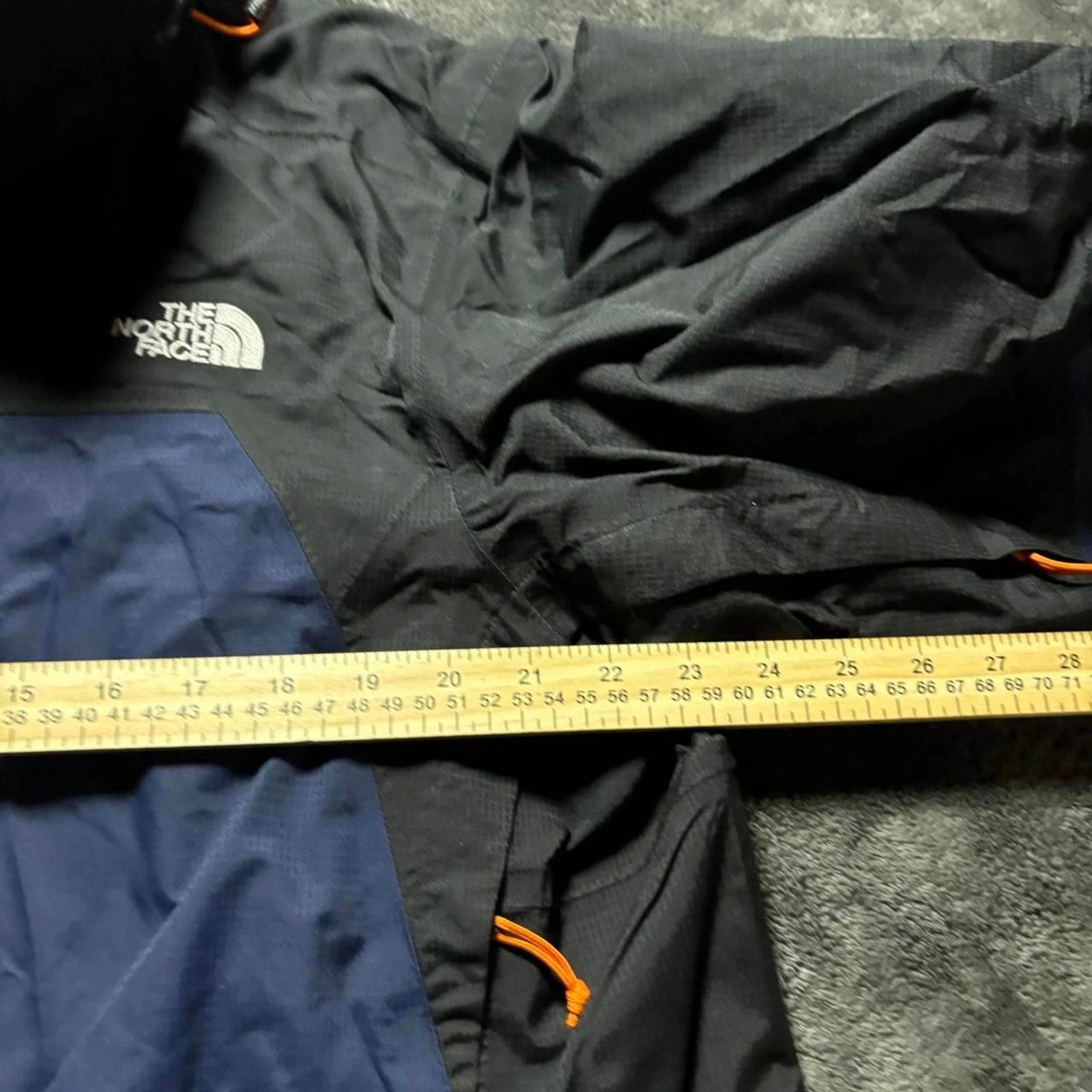 The North Face HyVent Rain Shell Jacket Mens Large Blue Black Colorblock - product detail image 7
