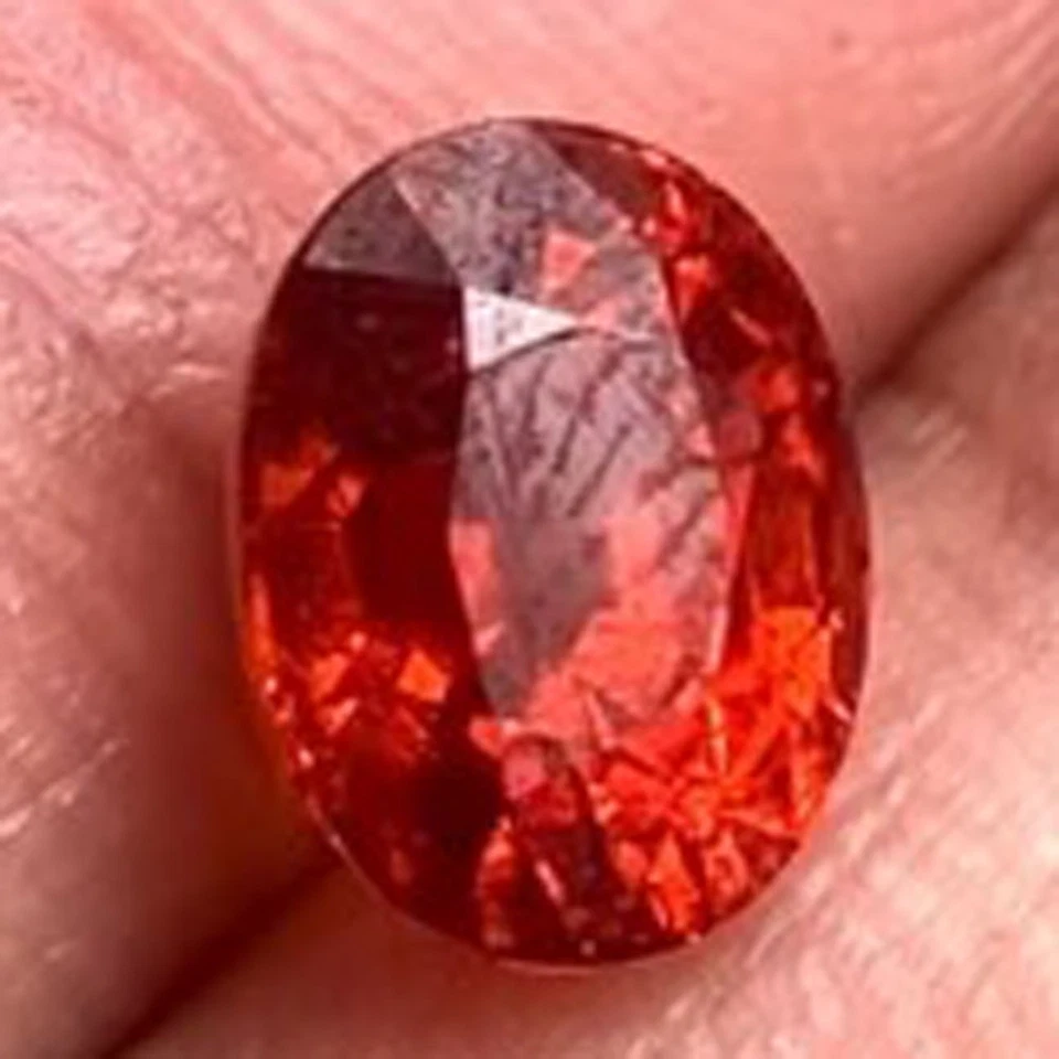Best Price 3.07 Ct - Natural 100% Excellent Fanta Oval Cut Spessartine Tanzania - Image 3 of 3