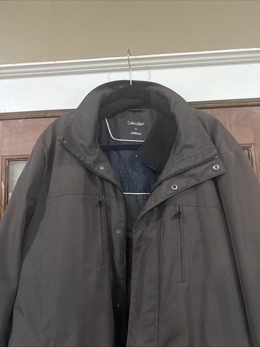 Calvin Klein Men's Winter All Weather Coat Size XLG Poly filled And Lined. I - 第 1/8 張圖片