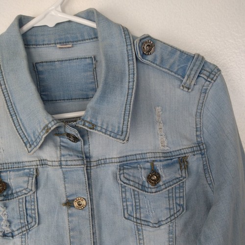 Jean Jacket XL Girls Distressed Button Front Light Wash Blue Denim - Picture 3 of 8