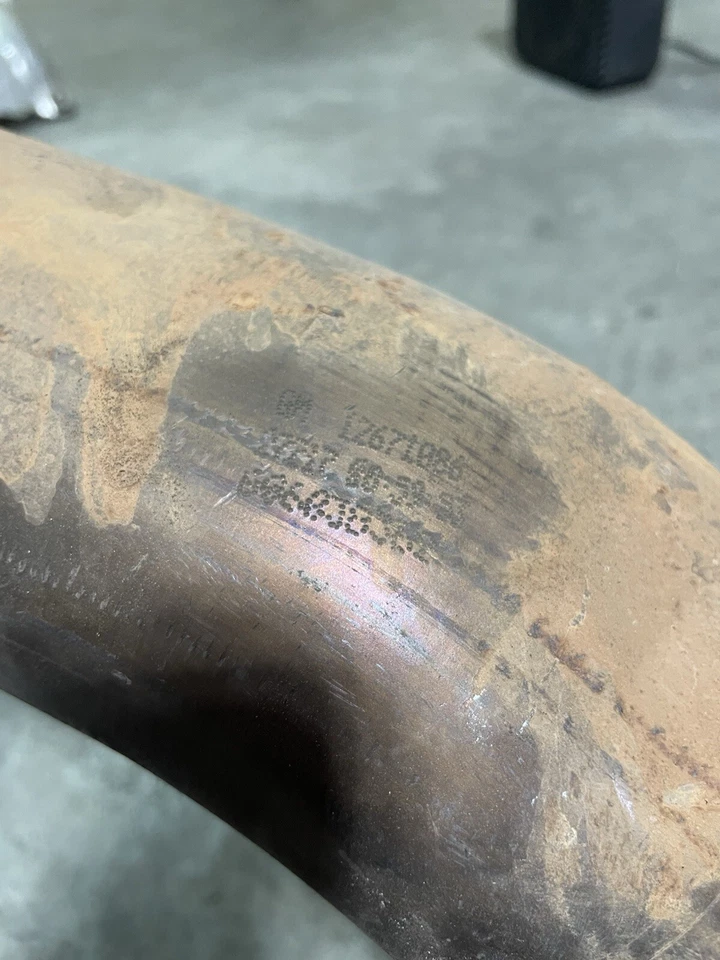 Заводская выхлопная труба в сборе 17-21 GM 12671086 6,6 л L5P Duramax Diesel - Изображение 2 из 2