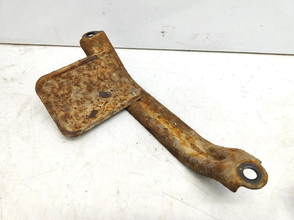 Soporte silenciador Hyundai Santa Fe MK2 2.2CRDi 114kW 2007 Foto 4 de 4