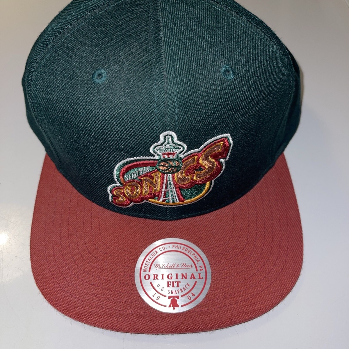 Seattle Supersonics Mitchell & Ness NBA Snapback Hat XL Logo