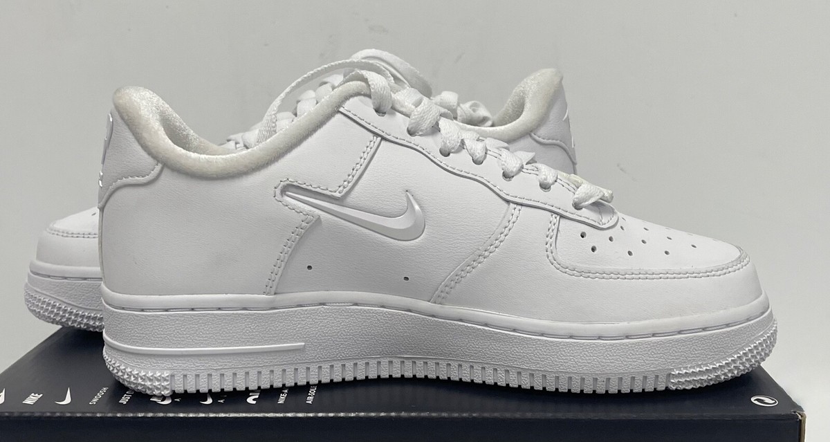 NIKE Womens Air Force 1 '07 SE 'Dance - White' FB8251 100 NIKE Womens Air Force 1 '07 SE 'Dance - White' FB8251 100