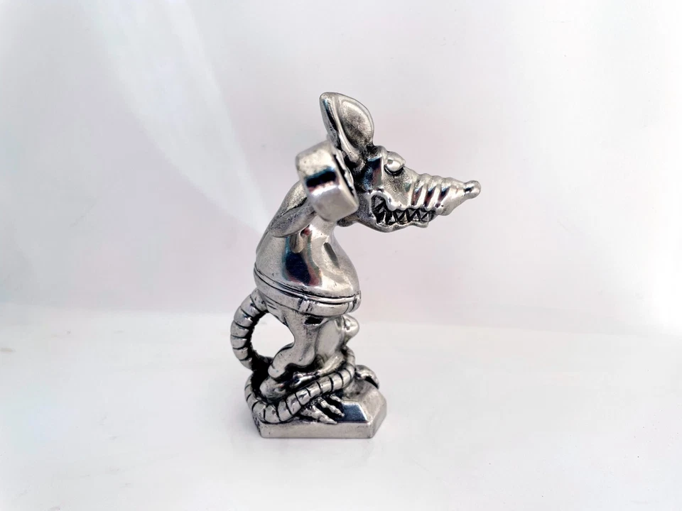 Ornamento de capô personalizado Rod the Rat Mechanic / Metal sólido / Rat Rod / Hot Rod - Imagem 2 de 4