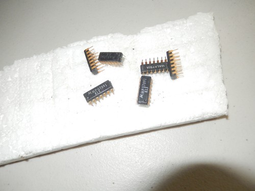 QTY (1) MPQ7091 MOTOROLA 14 gold PIN DIP QUAD AMPLIFIER  cshlf-35