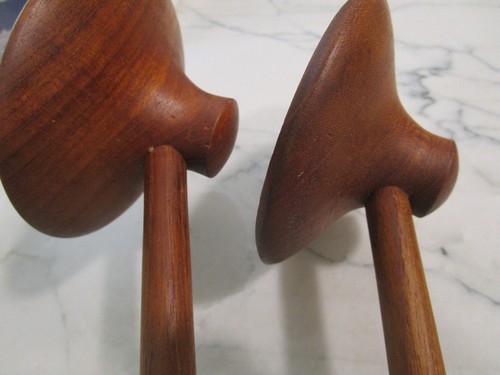 Mid Century Nissen dänische moderne gestabte Teakholz Salat Servierschüssel mit Schaufeln - Bild 13 von 15