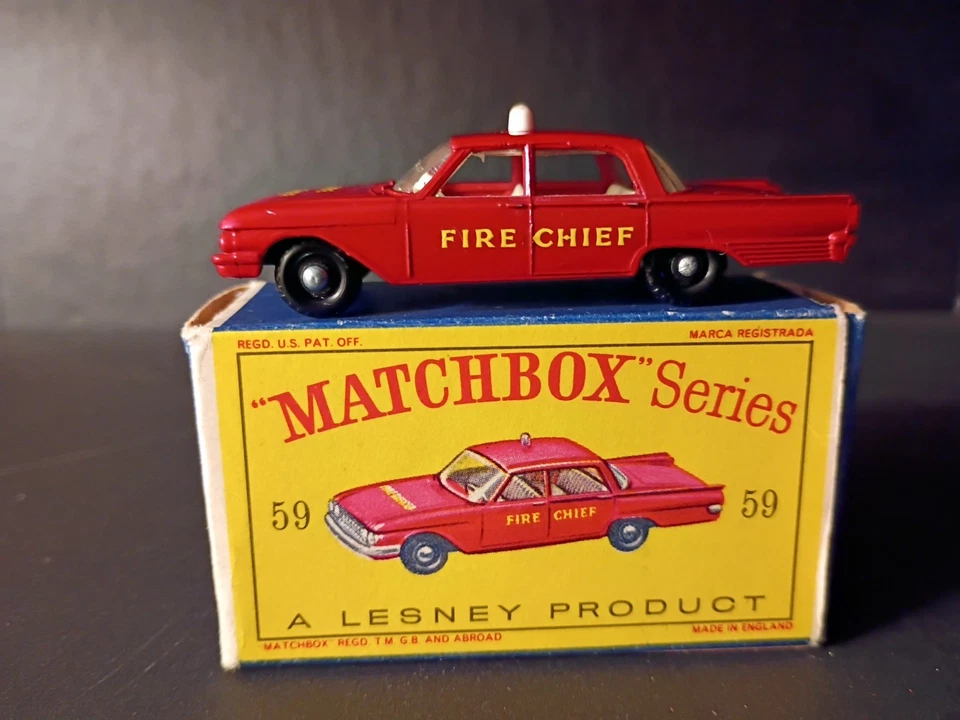 Matchbox #59B Ford Fairlane Fire Chief 1963 V/N/Mint  In Crisp Original D2 Box - Image 4 of 4
